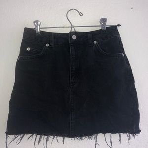Frayed Hem Denim Skirt